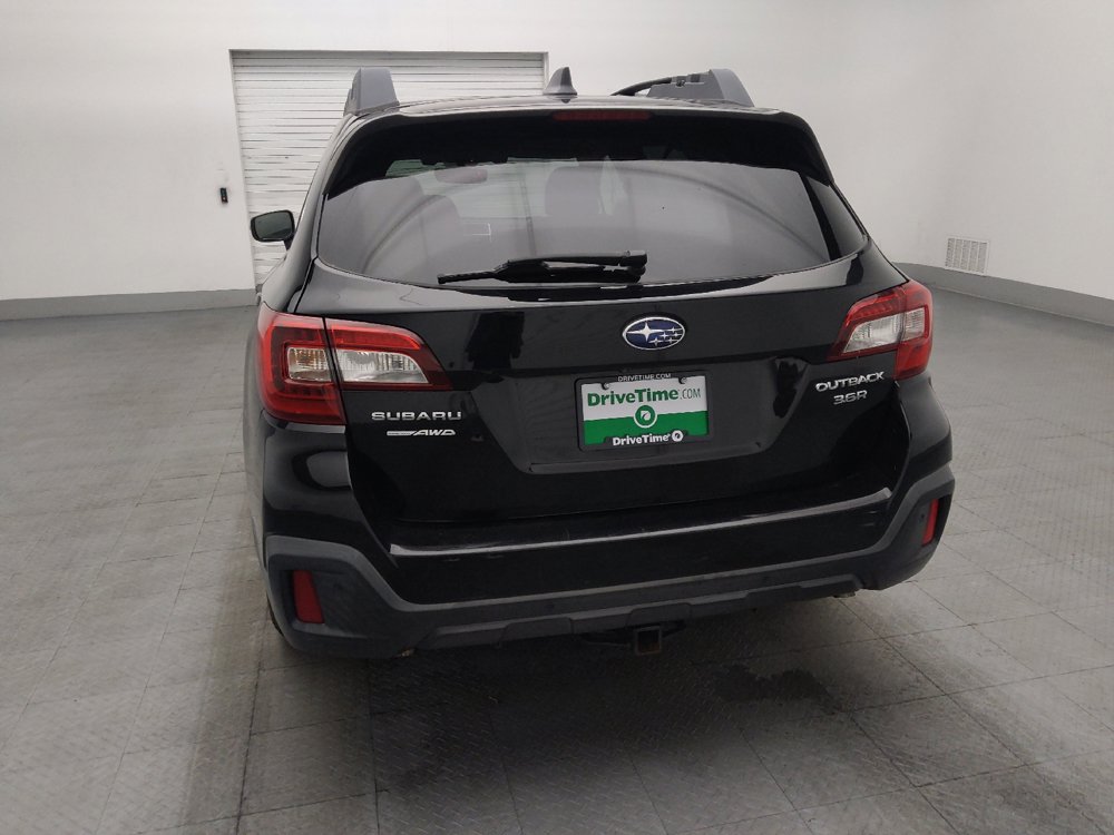 Used 2019 Subaru Outback 3.6R Limited AWD/4WD image 6