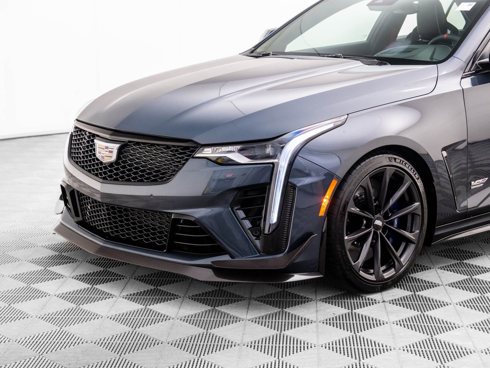 Used 2025 Cadillac CT4 V Blackwing w/ Carbon Fiber 1 Package image 41