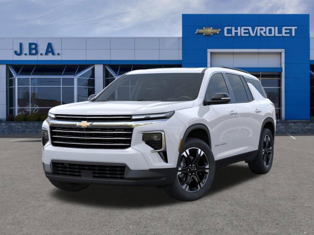 New 2027 Chevrolet Traverse LT w/ Sun and Wheel Package FWD image 6