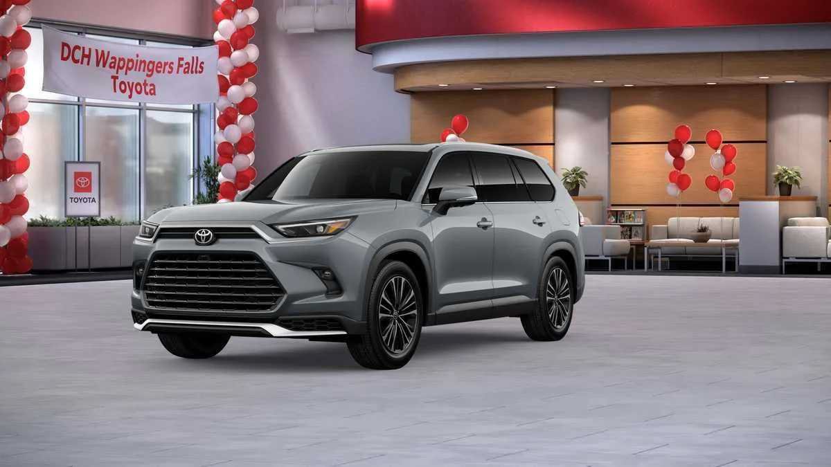 New 2026 Toyota Grand Highlander AWD Hybrid image 23