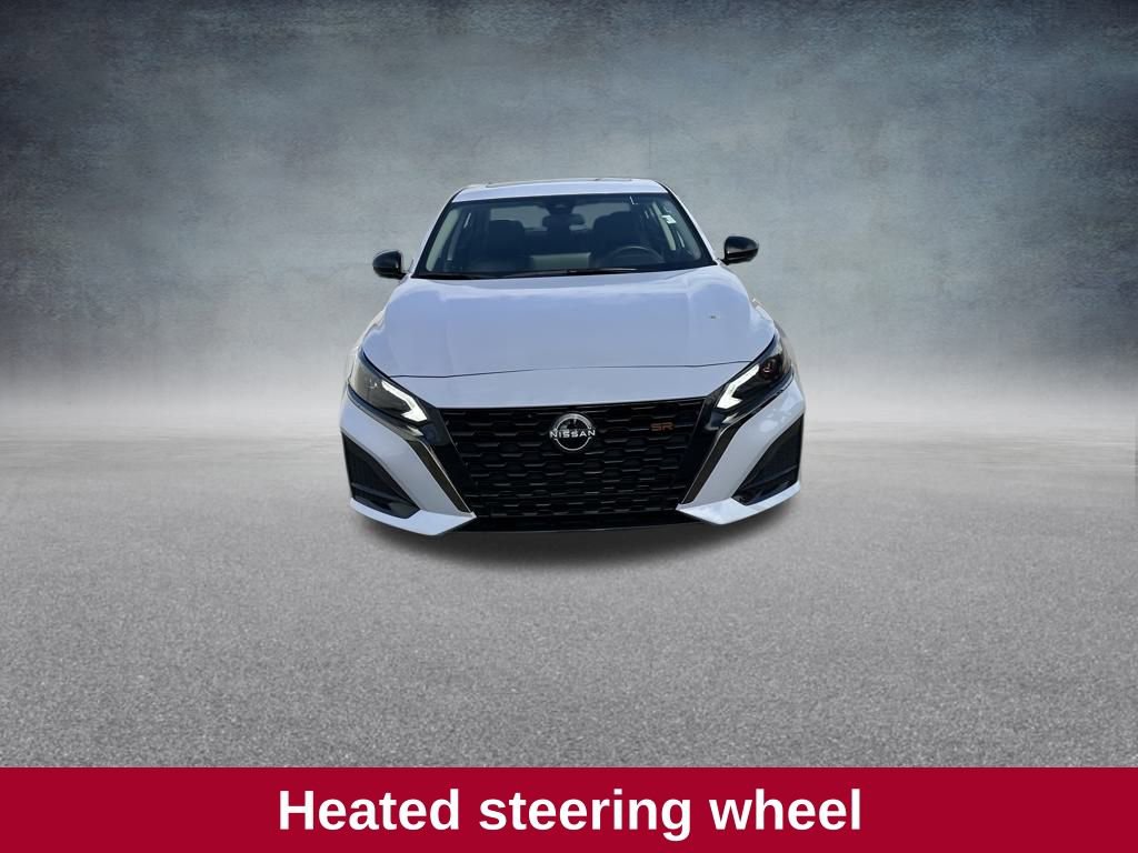 Used 2024 Nissan Altima 2.0 SR image 17