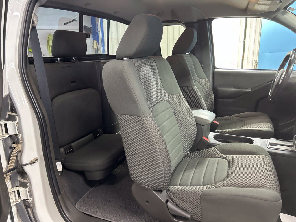 Used 2019 Nissan Frontier SV w/ Value Truck Package AWD/4WD image 42