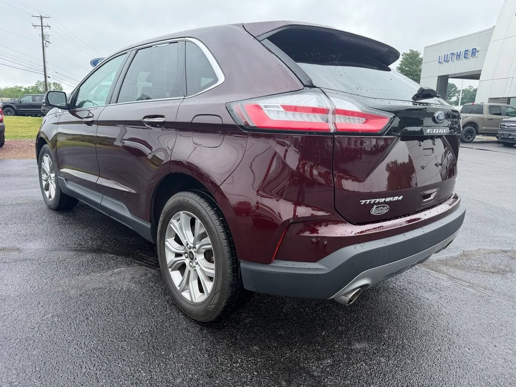 Used 2024 Ford Edge Titanium AWD/4WD image 2