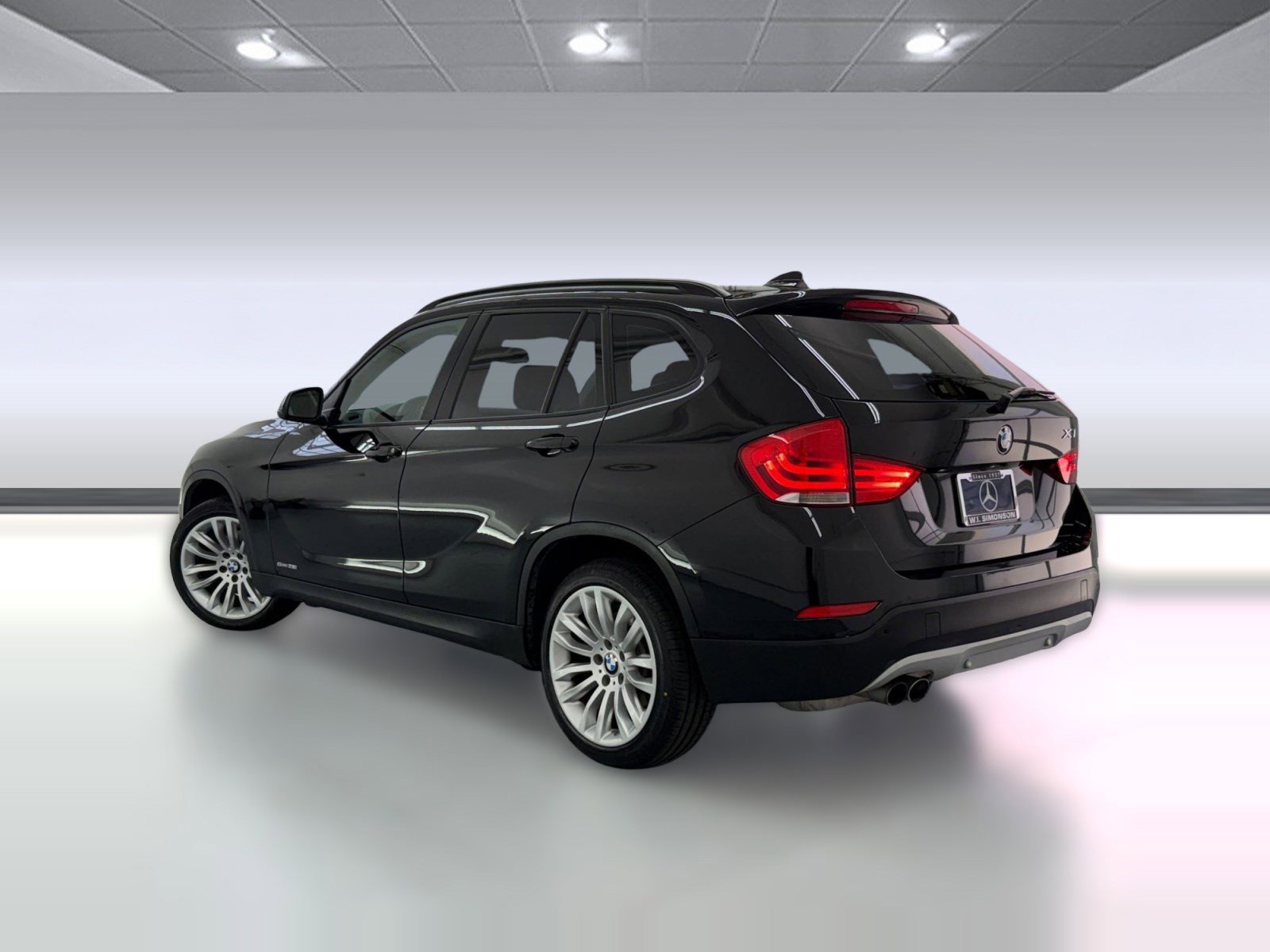 Used 2015 BMW X1 sDrive28i image 3