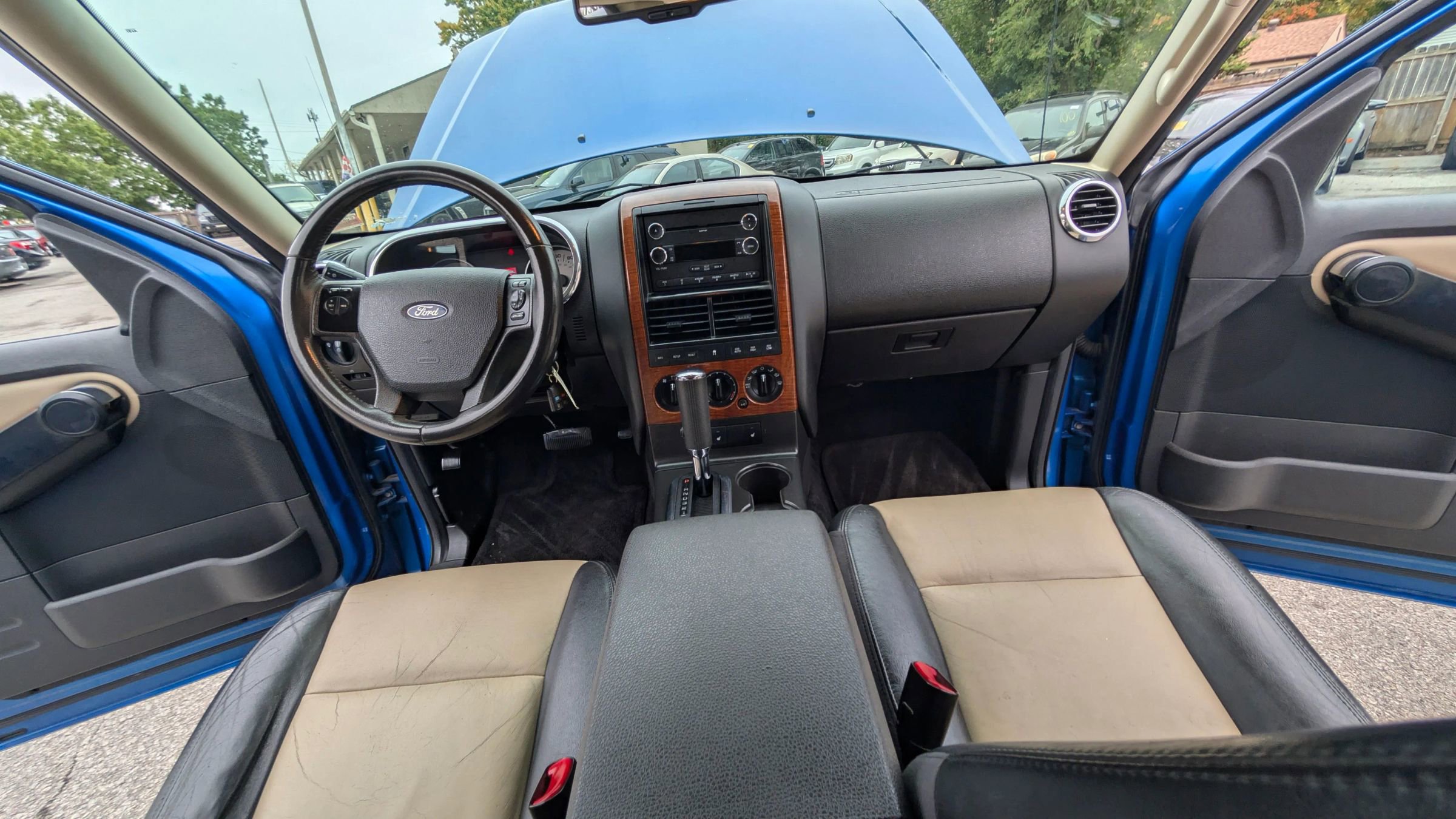 Used 2010 Ford Explorer Eddie Bauer image 16