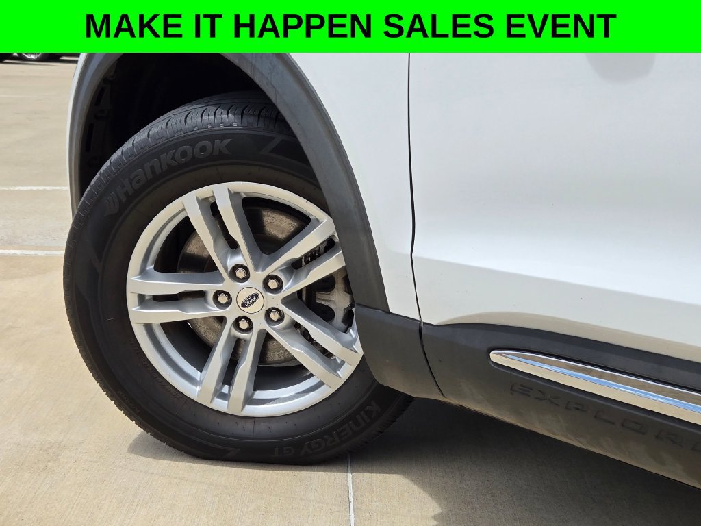 Used 2023 Ford Explorer XLT w/ Equipment Group 202A RWD image 32