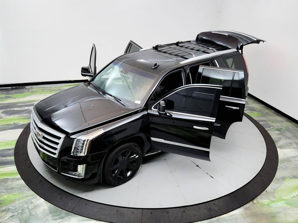 Used 2019 Cadillac Escalade Luxury AWD/4WD image 37