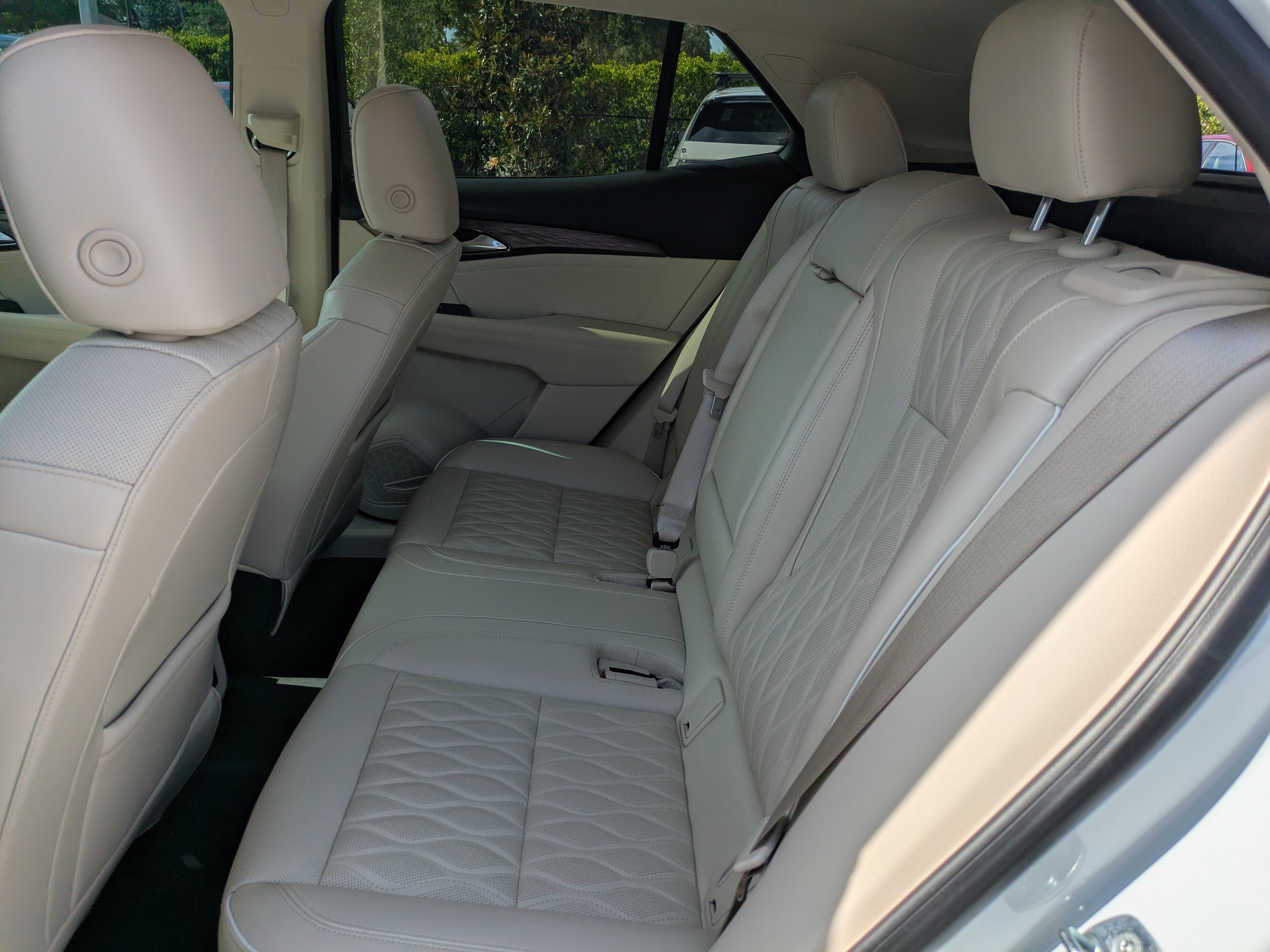 Used 2021 Buick Envision Avenir FWD image 12