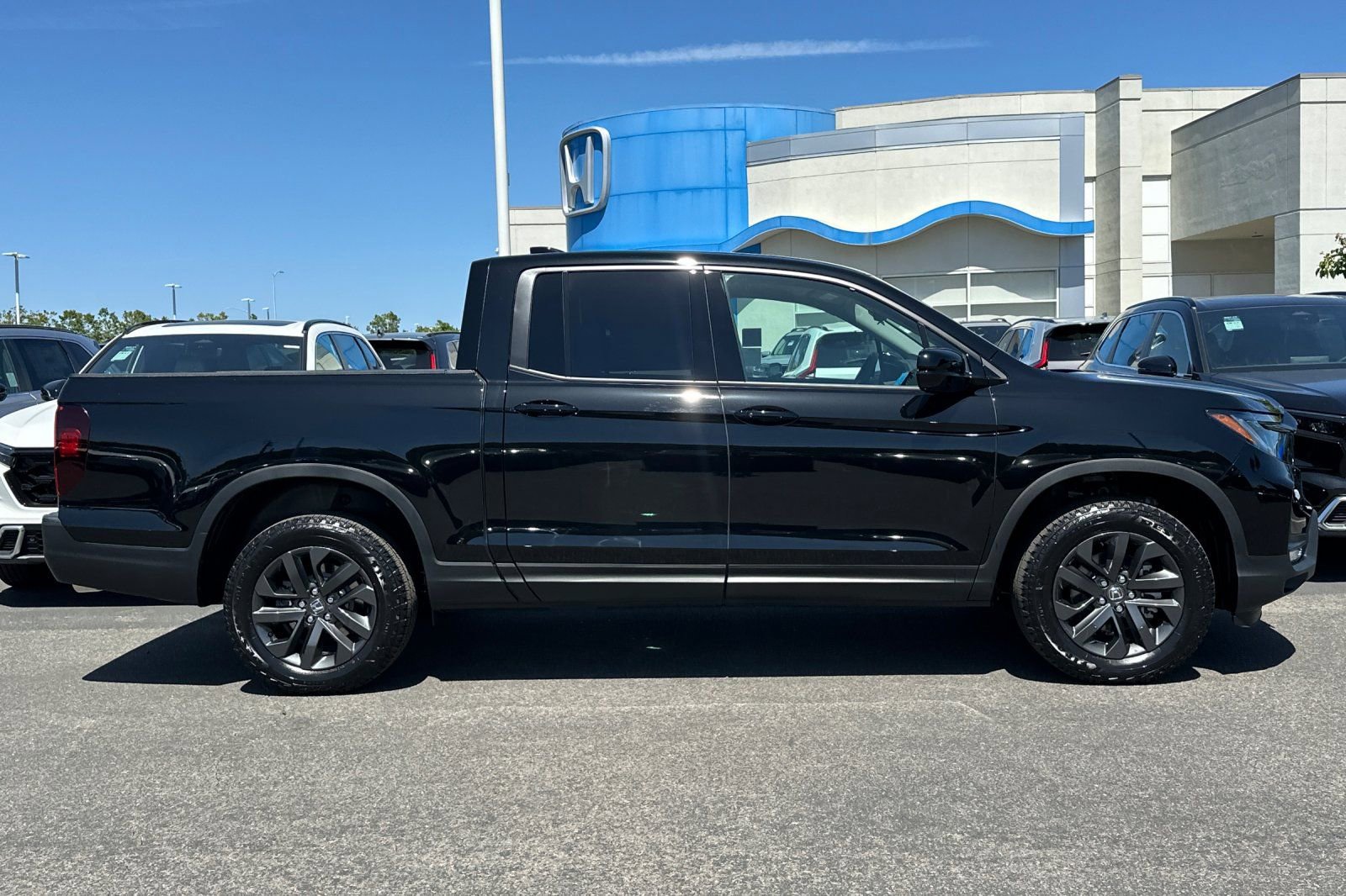 New 2025 Honda Ridgeline Sport image 3