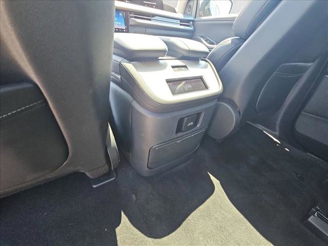 Used 2025 Lincoln Navigator Reserve AWD/4WD image 26