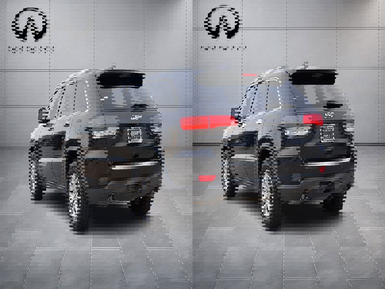 Used 2014 Jeep Grand Cherokee Limited image 5