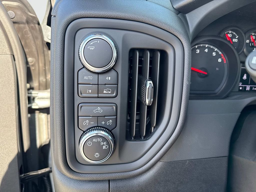 New 2026 GMC Sierra 1500 Pro w/ Pro Value Package image 32