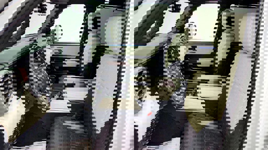 Used 2024 Toyota Sequoia Capstone image 18