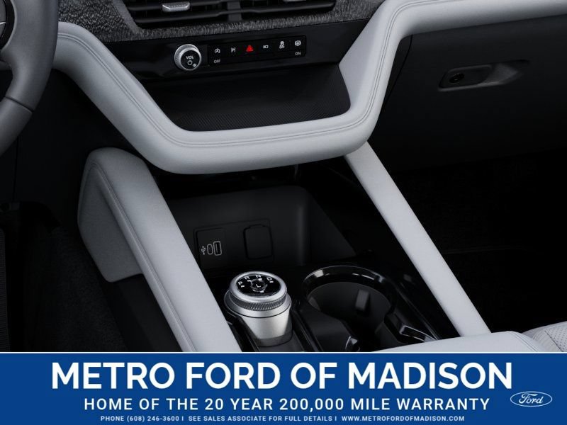 New 2027 Ford Explorer Platinum AWD/4WD image 15