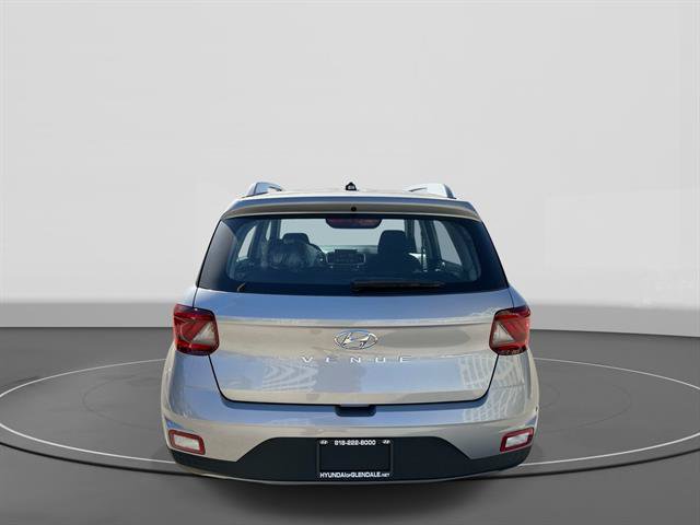 New 2026 Hyundai Venue SEL FWD image 5