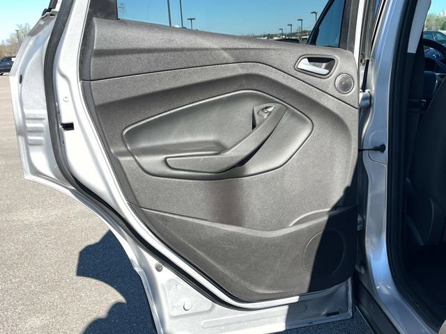 Used 2015 Ford Escape SE w/ Equipment Group 201A image 21