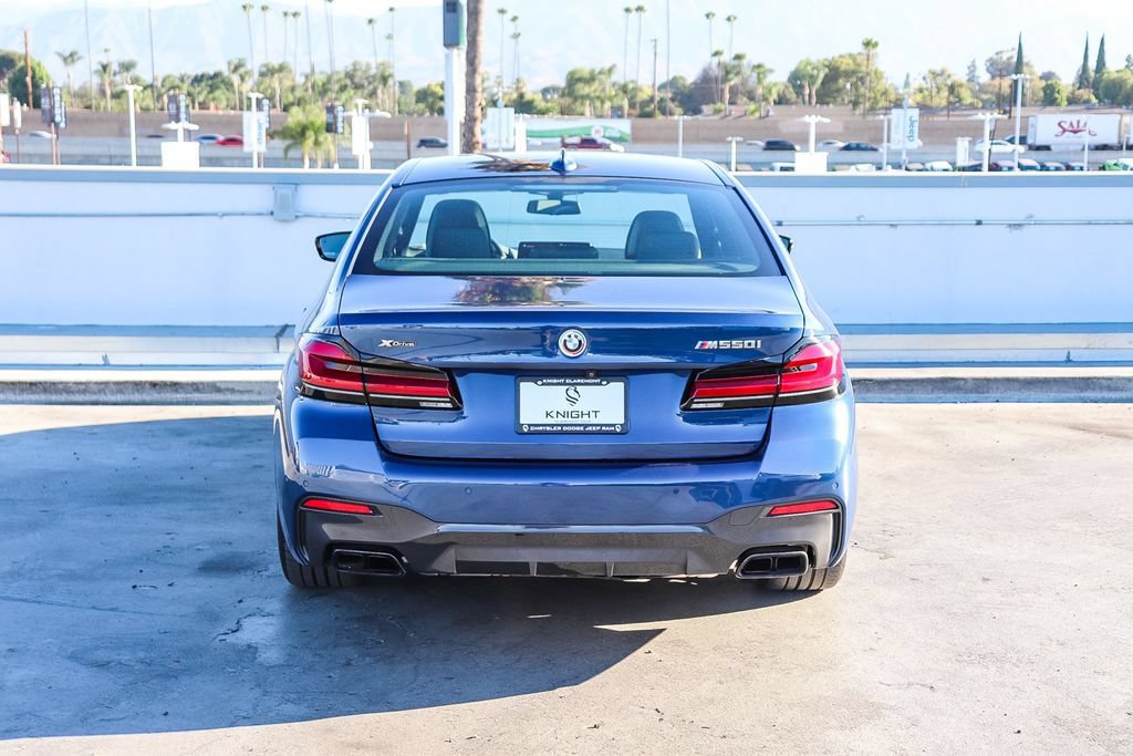 Used 2023 BMW M550i xDrive AWD/4WD image 8