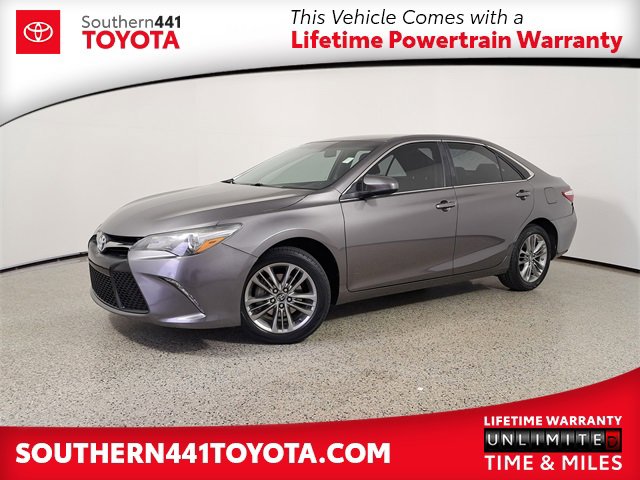 Used 2017 Toyota Camry SE