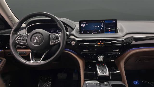 Used 2024 Acura MDX SH-AWD w/ Advance Package image 11