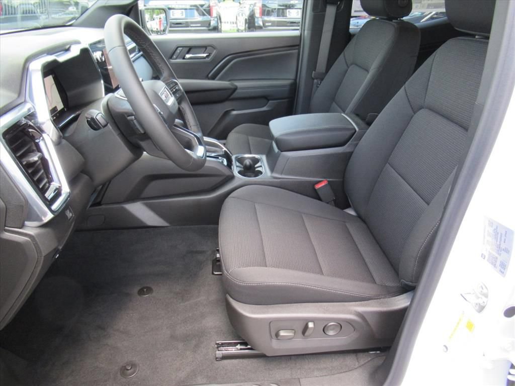 New 2026 GMC Canyon Elevation RWD image 16