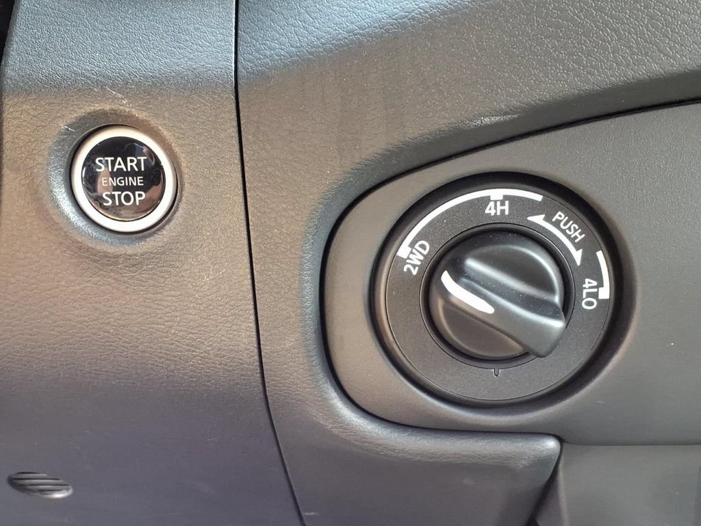 Certified 2023 Nissan Frontier SV w/ Technology Package AWD/4WD image 22