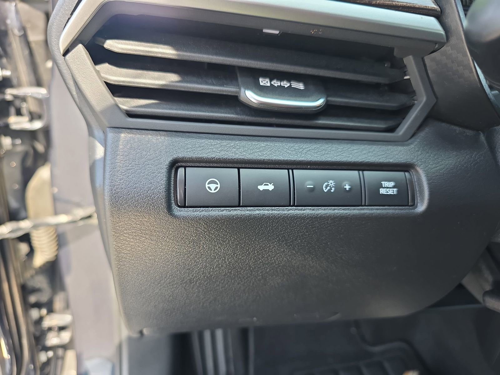 Used 2020 Nissan Altima 2.5 SL image 25