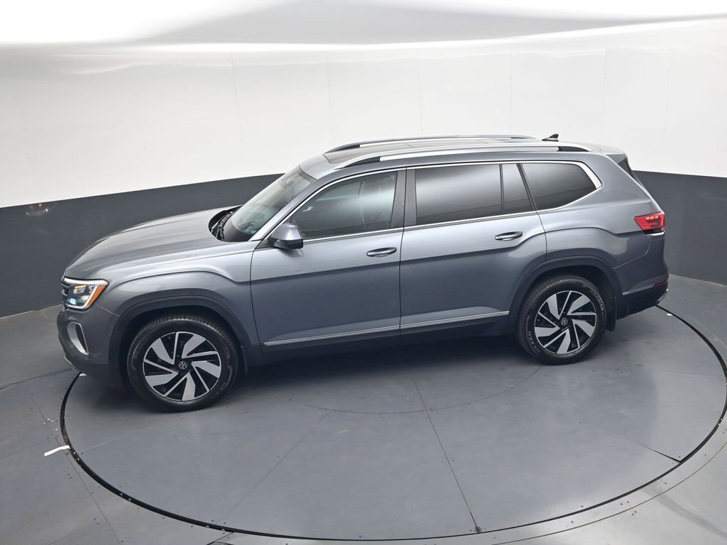 Used 2024 Volkswagen Atlas SEL AWD/4WD image 23