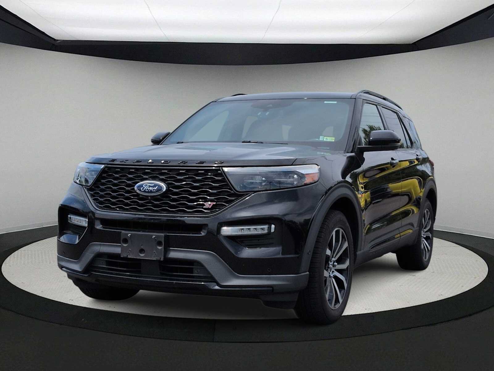 Used 2020 Ford Explorer ST AWD/4WD image 4