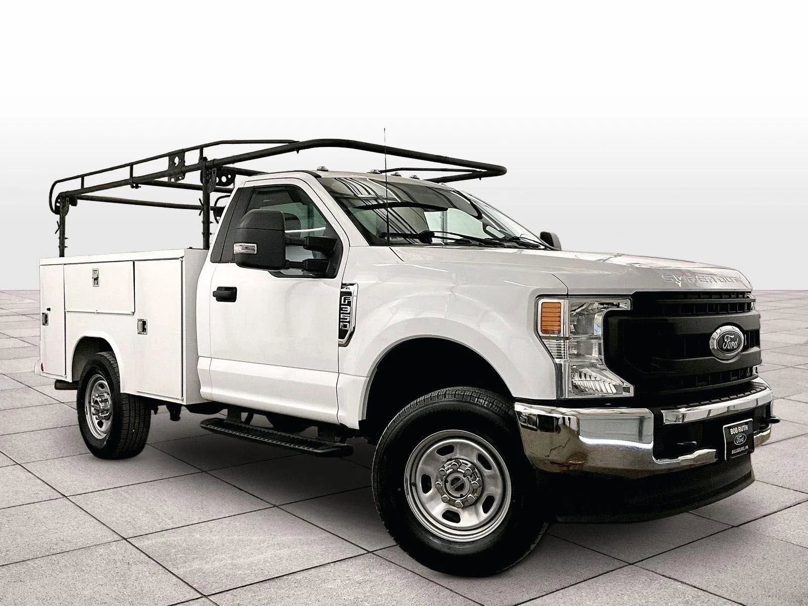 Used 2022 Ford F350 XL w/ Power Equipment Group AWD/4WD image 2