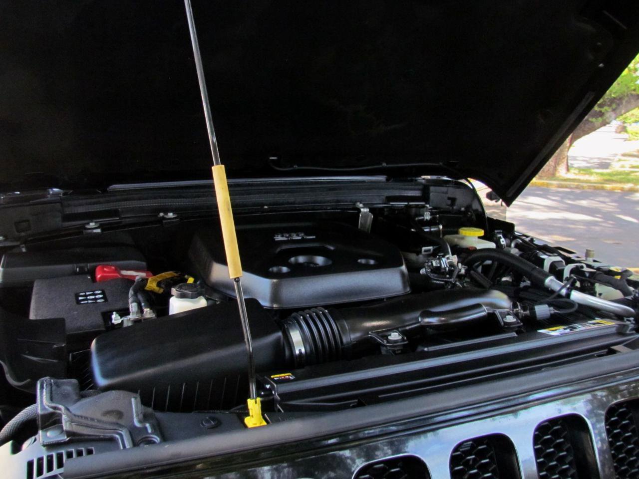 Used 2022 Jeep Wrangler Unlimited Sport AWD/4WD image 41