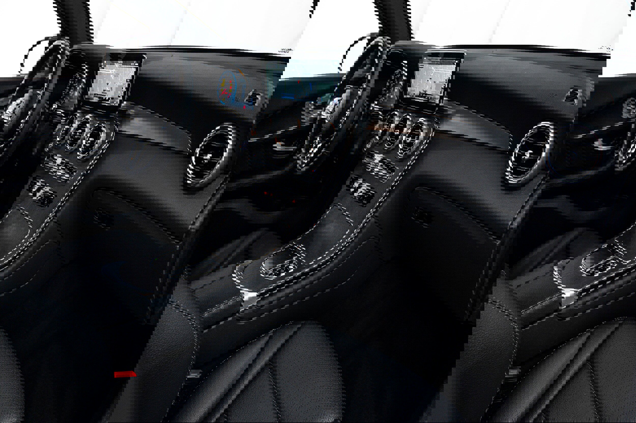 Used 2022 Mercedes-Benz GLC 300 4MATIC image 13