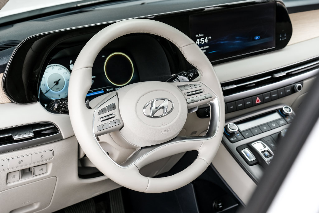 Used 2023 Hyundai Palisade Limited AWD/4WD image 4