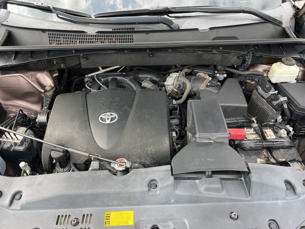 Used 2018 Toyota Highlander XLE AWD/4WD image 29