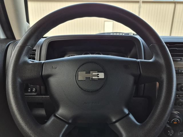 Used 2007 HUMMER H3 AWD/4WD image 23