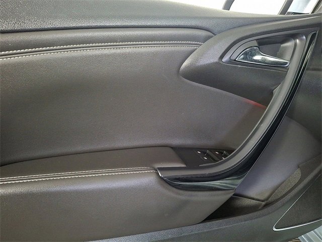 Used 2018 Buick Cascada Premium image 15