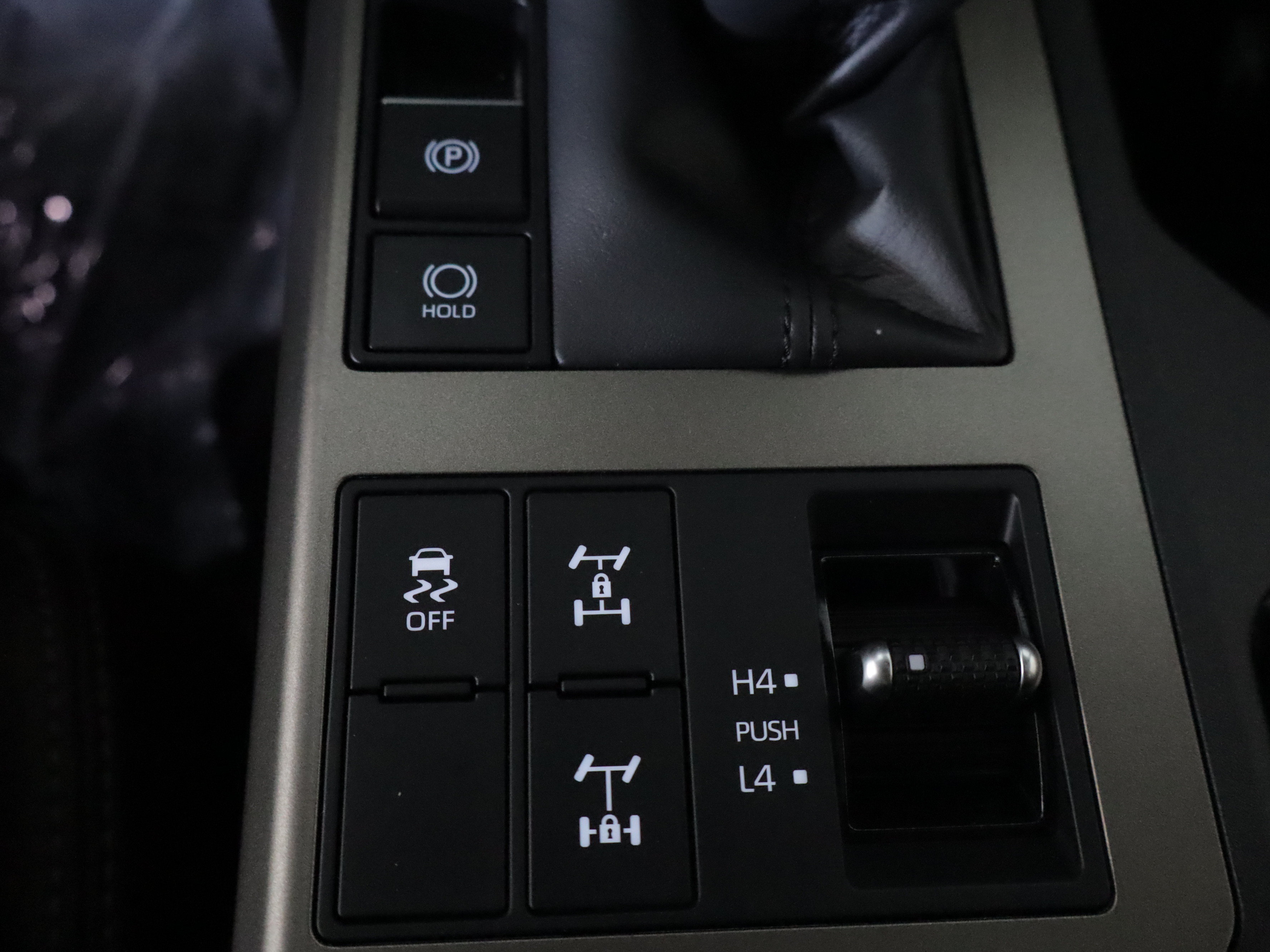 Used 2025 Toyota Land Cruiser w/ Premium Package AWD/4WD image 19