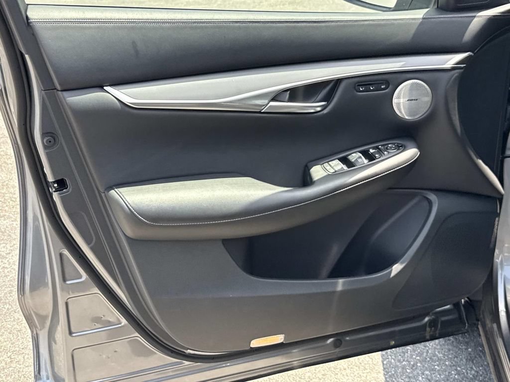 Used 2024 INFINITI QX50 Luxe w/ Accent Package AWD/4WD image 15