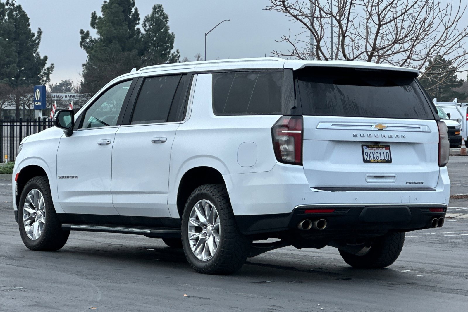 Used 2022 Chevrolet Suburban Premier image 6