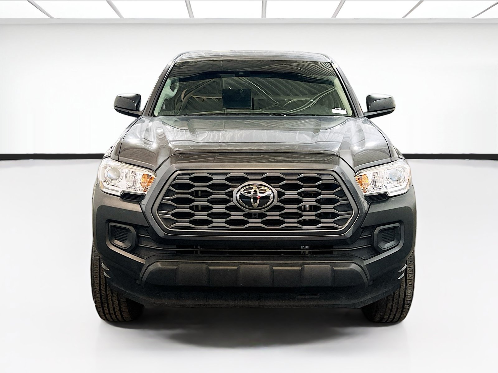 Used 2023 Toyota Tacoma SR AWD/4WD image 2