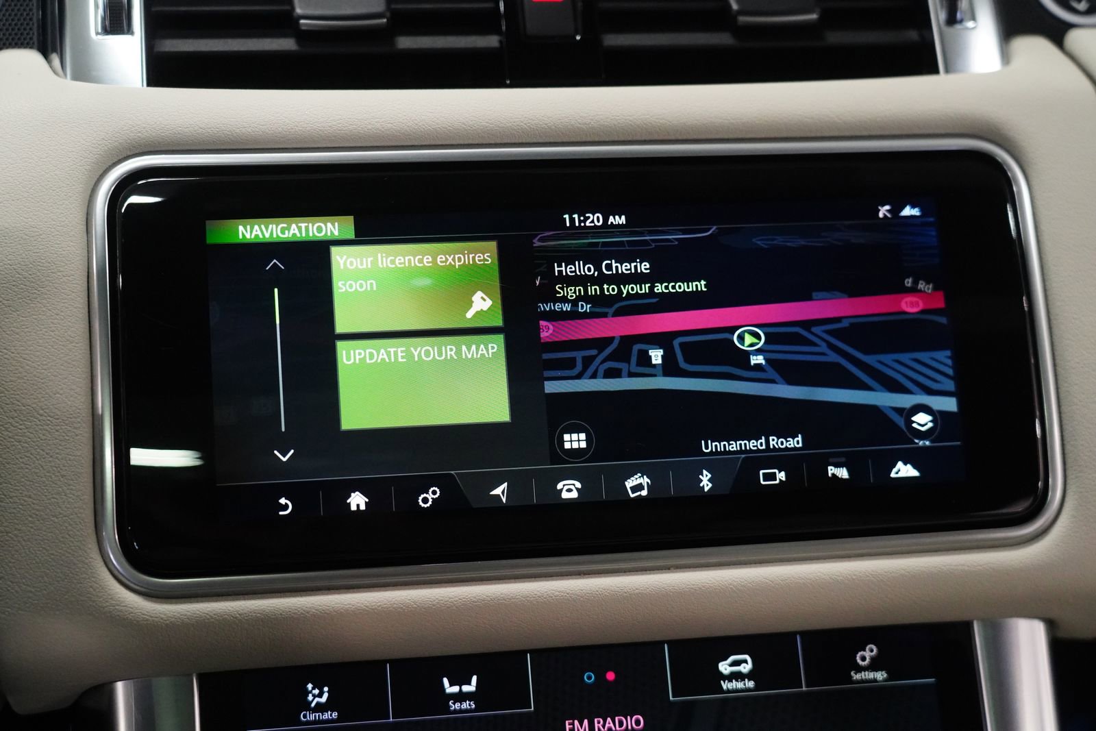 Used 2022 Land Rover Range Rover Sport HSE Silver Edition image 21