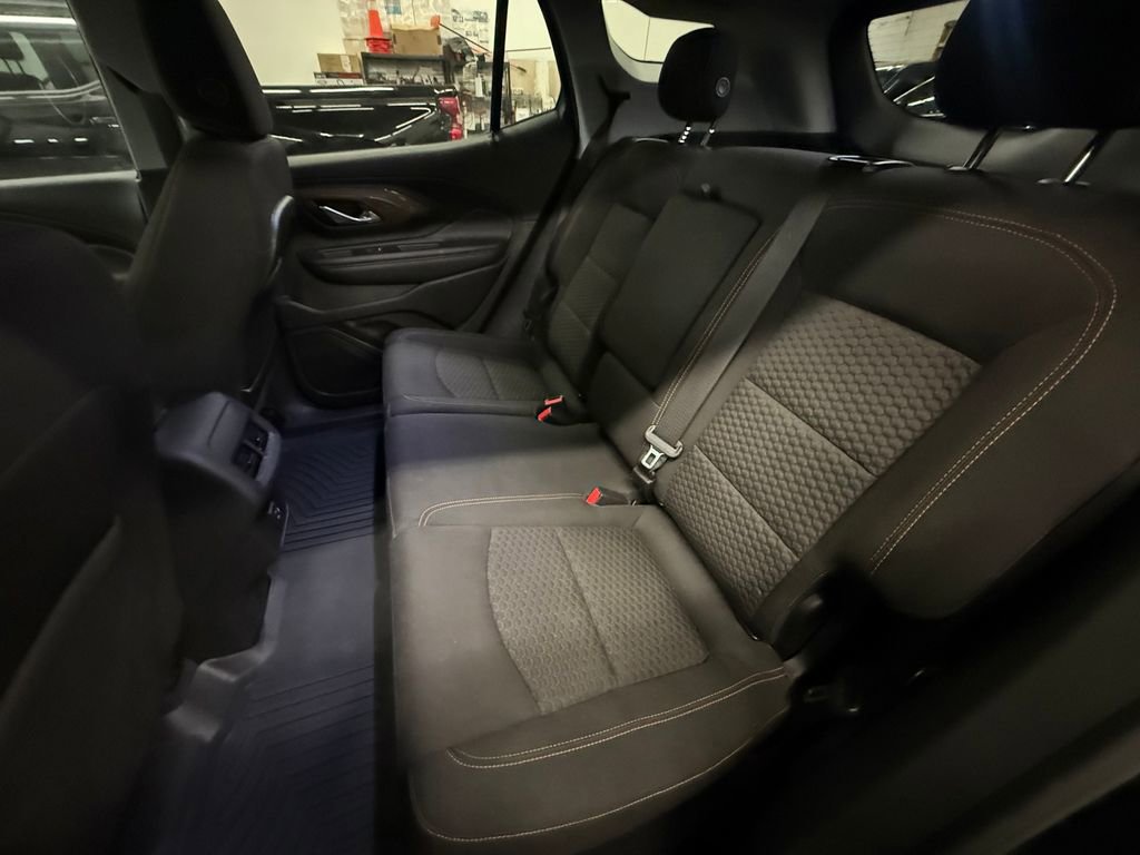 Used 2019 GMC Terrain SLE w/ Driver Convenience Package FWD image 27