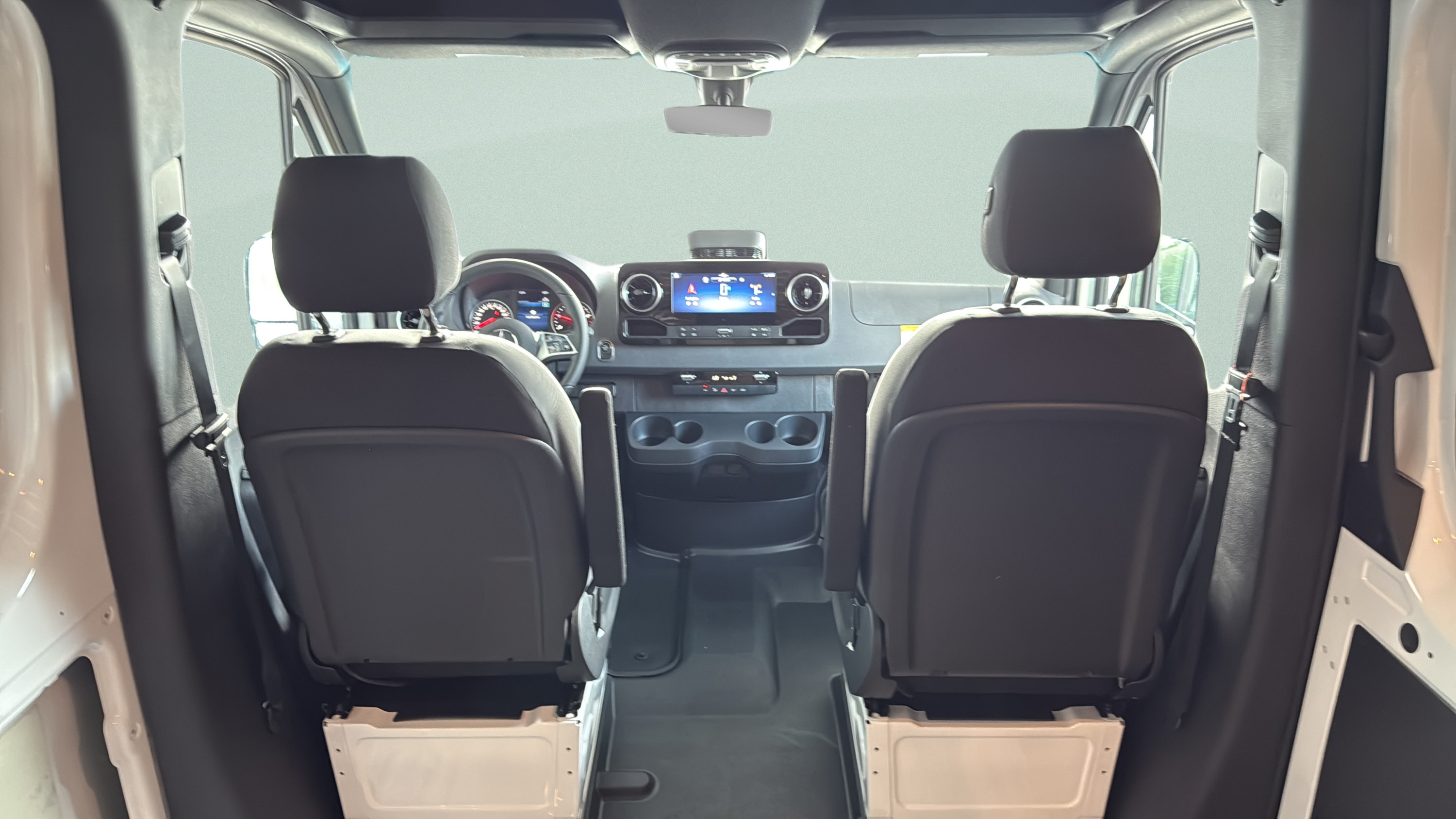 New 2026 Mercedes-Benz Sprinter 2500 image 17