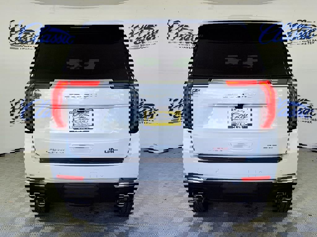 New 2026 GMC Yukon Denali w/ Denali Reserve Package image 4