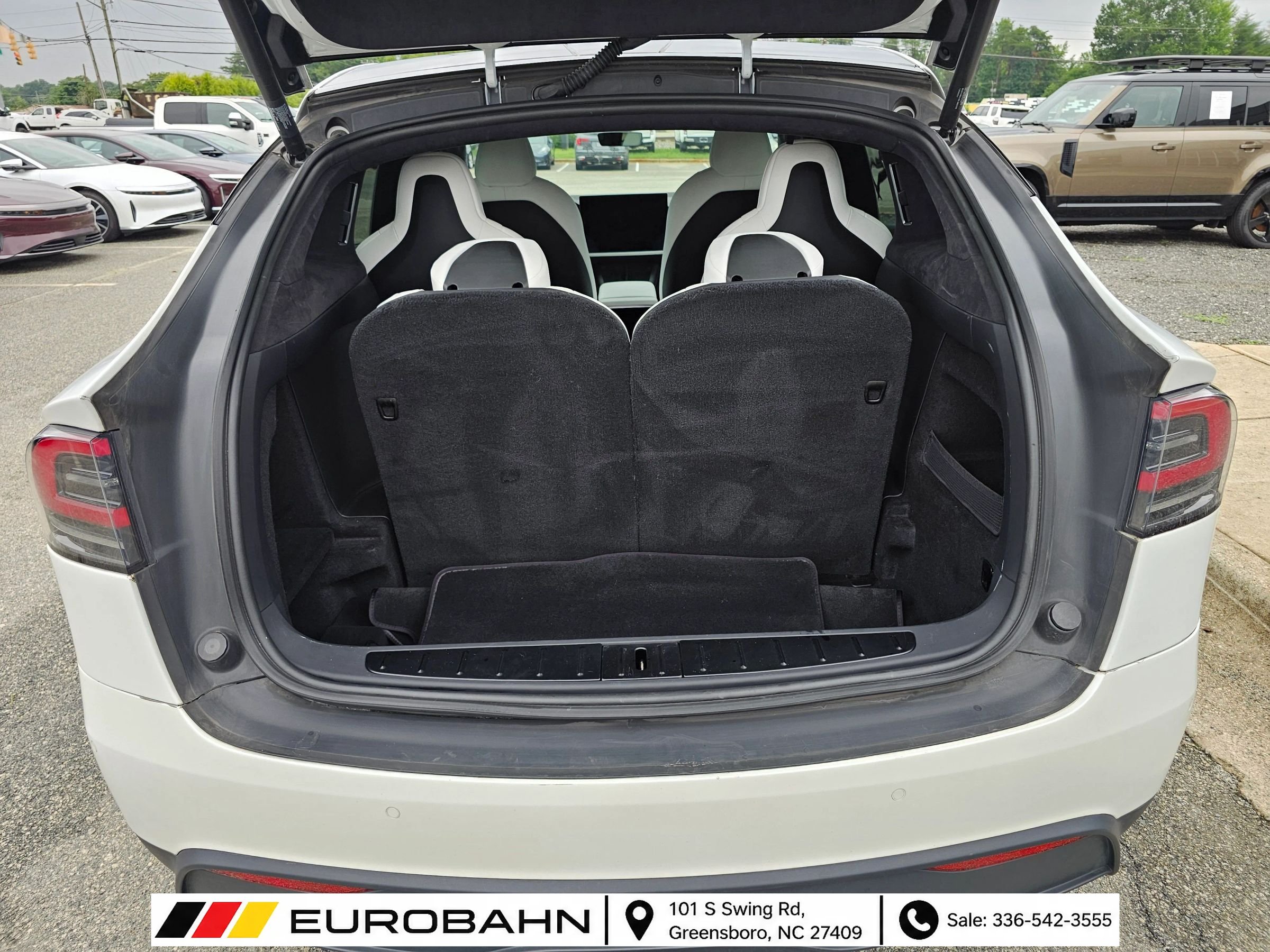 Used 2022 Tesla Model X AWD/4WD image 36