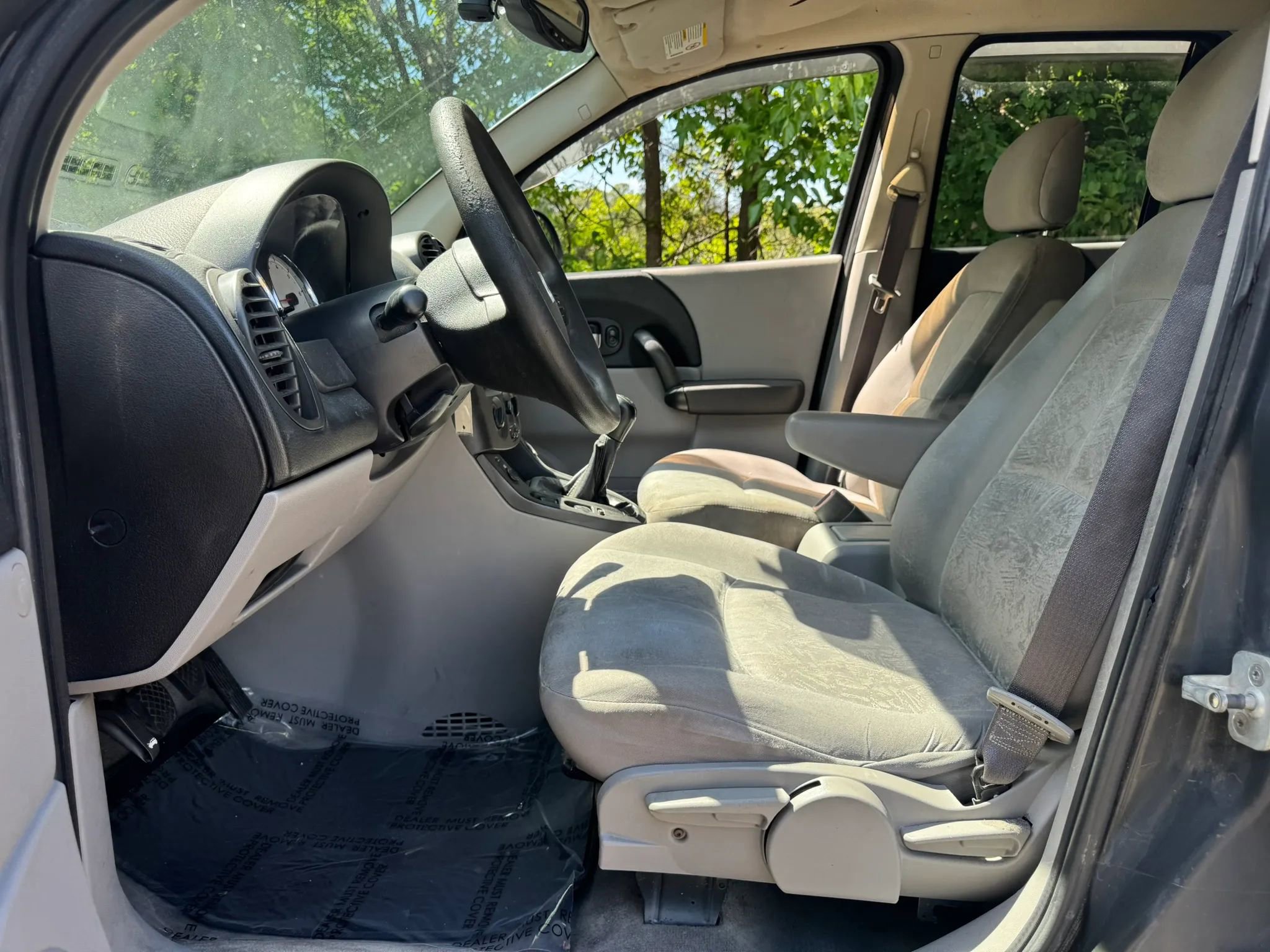Used 2004 Saturn Vue 2WD w/ PWR Pkg image 9