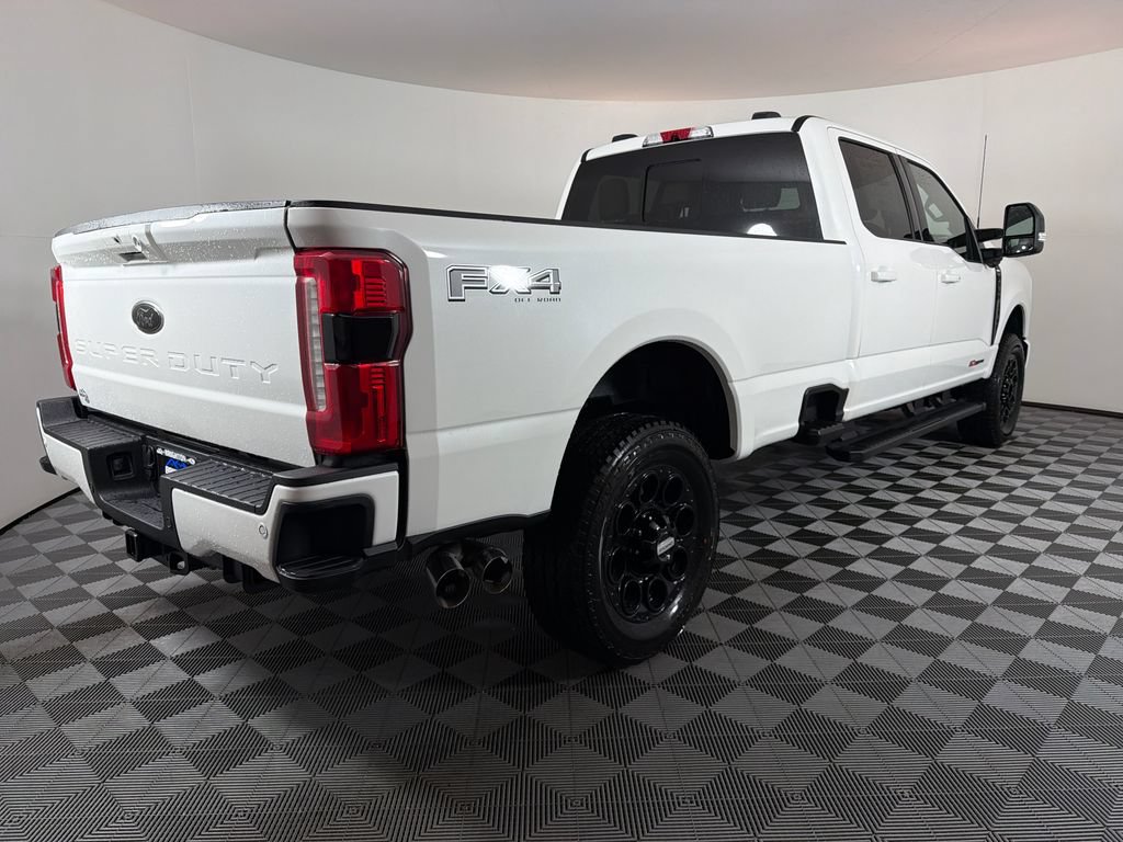 New 2026 Ford F350 Lariat w/ Black Appearance Package AWD/4WD image 3