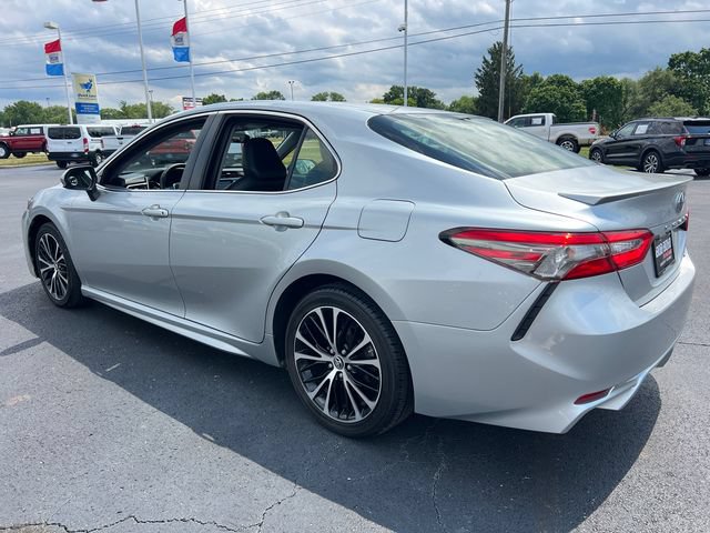 Used 2018 Toyota Camry SE FWD image 5