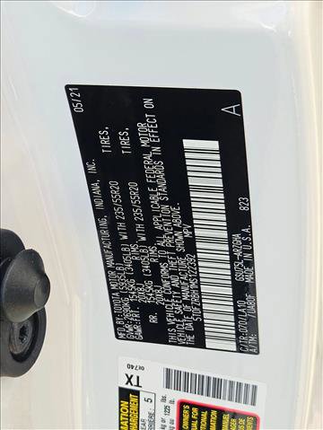 Certified 2021 Toyota Highlander Platinum image 28