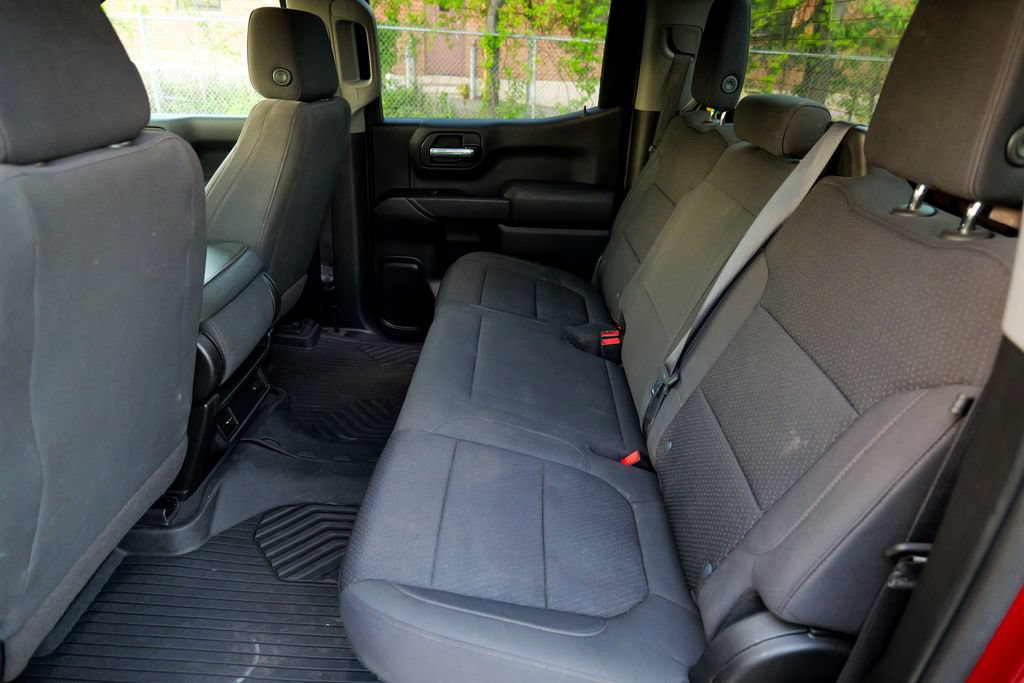 Used 2021 Chevrolet Silverado 1500 Custom Trail Boss AWD/4WD image 29
