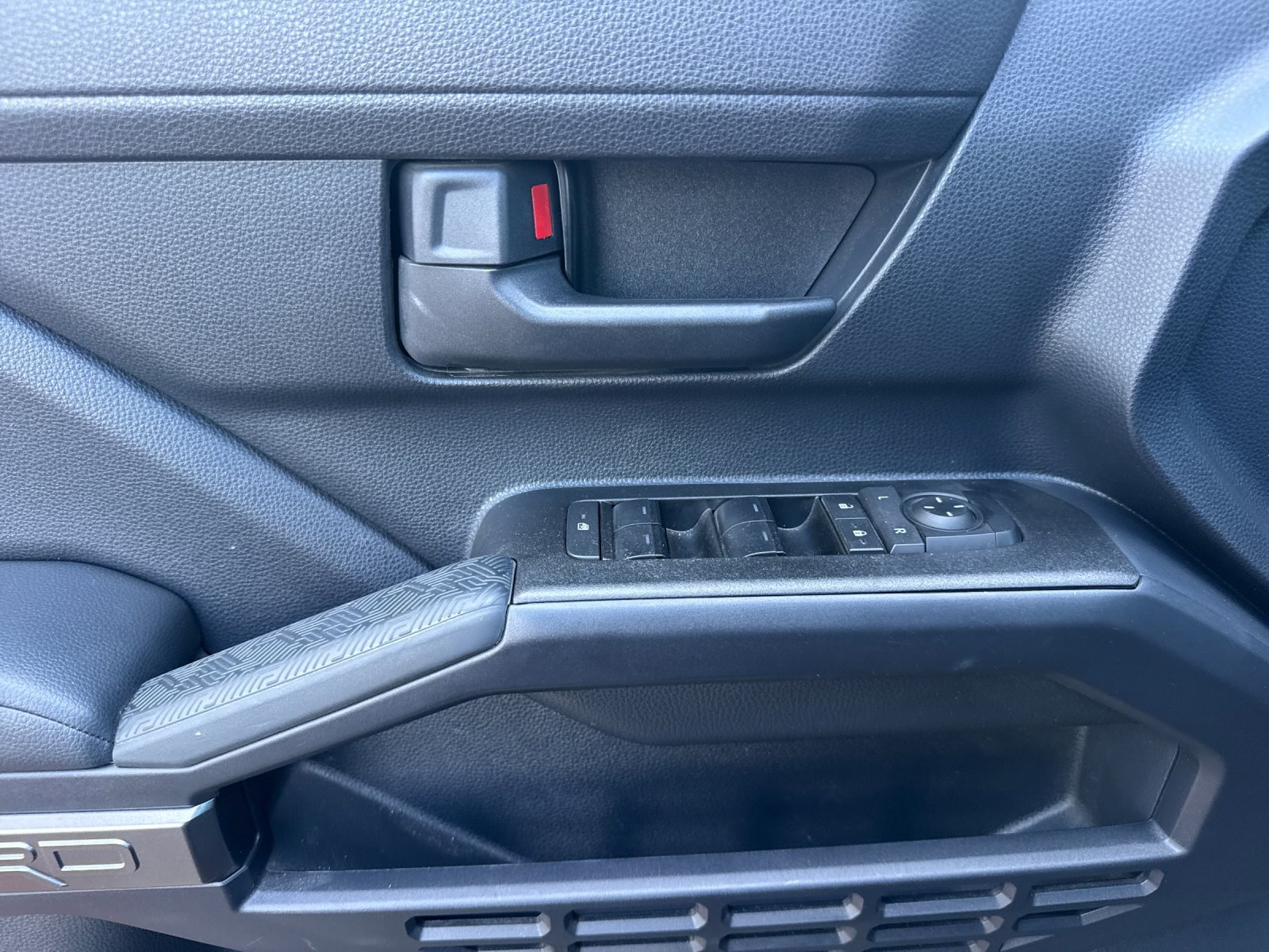 Used 2025 Toyota 4Runner TRD Off-Road AWD/4WD image 11